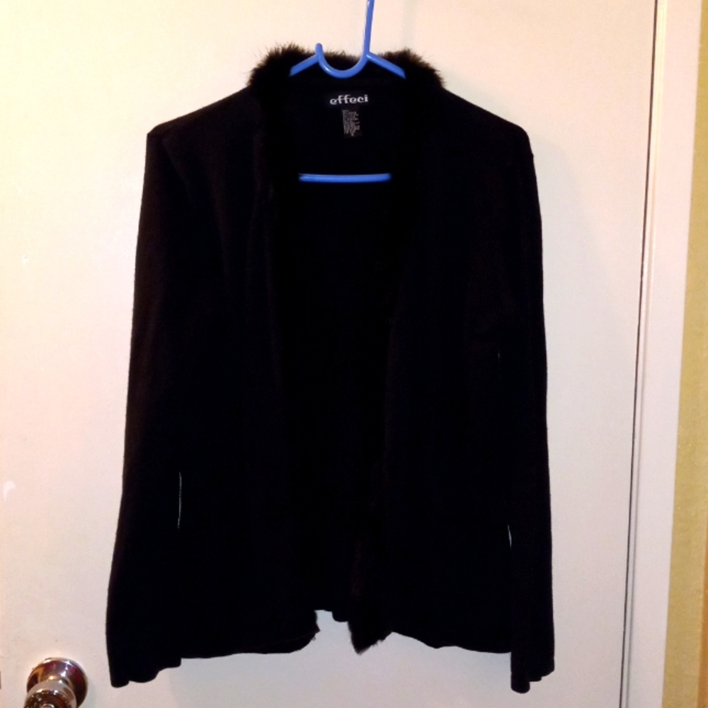 Effeci Cardigan Sweater